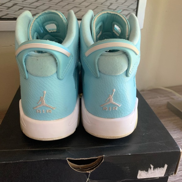 Jordan 6 - Picture 3 of 6